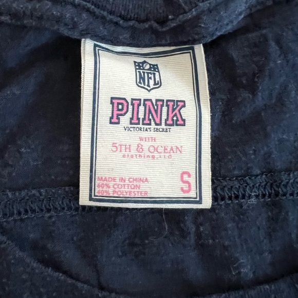 Women’s small Victoria’s Secret Pink NFL Dallas Cowboys shirt - Picture 2 of 6